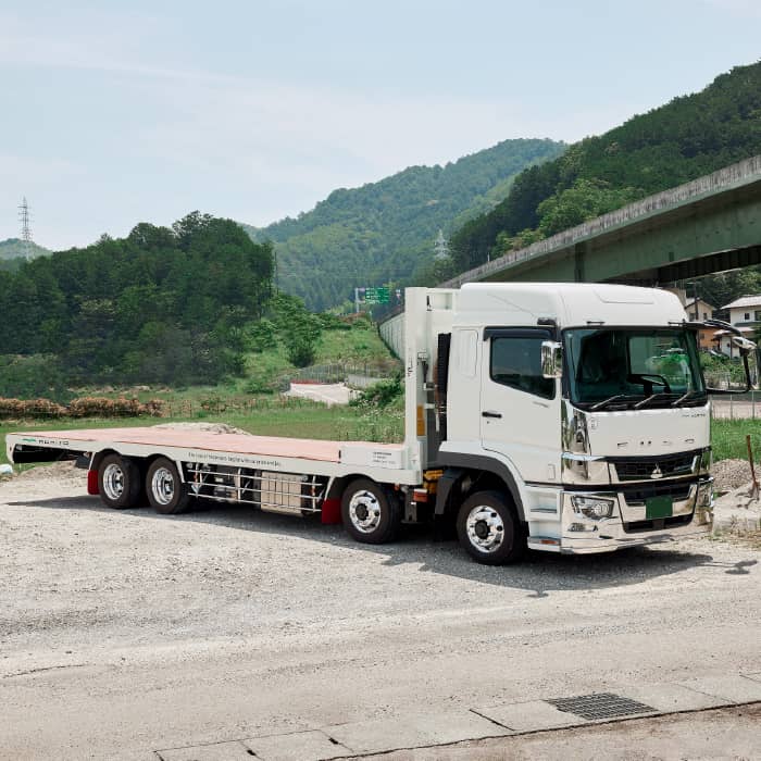 重機運搬用セルフローダー